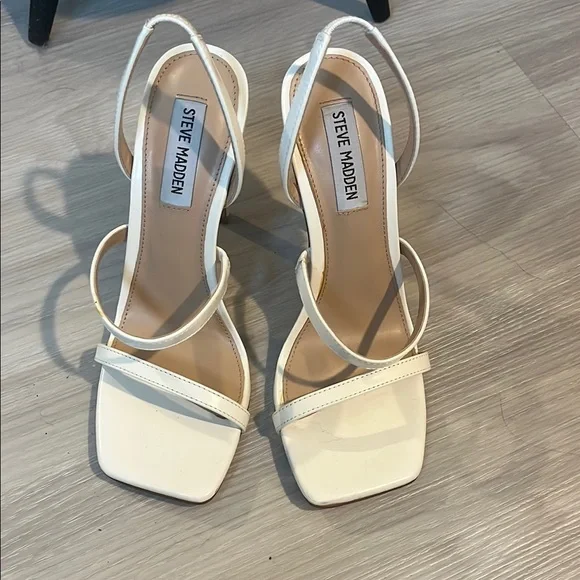 Steve Madden Cream Heels Strappy Sandals
Good condition - Picture 1 of 7